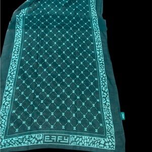 Effy Brand New Scarf
